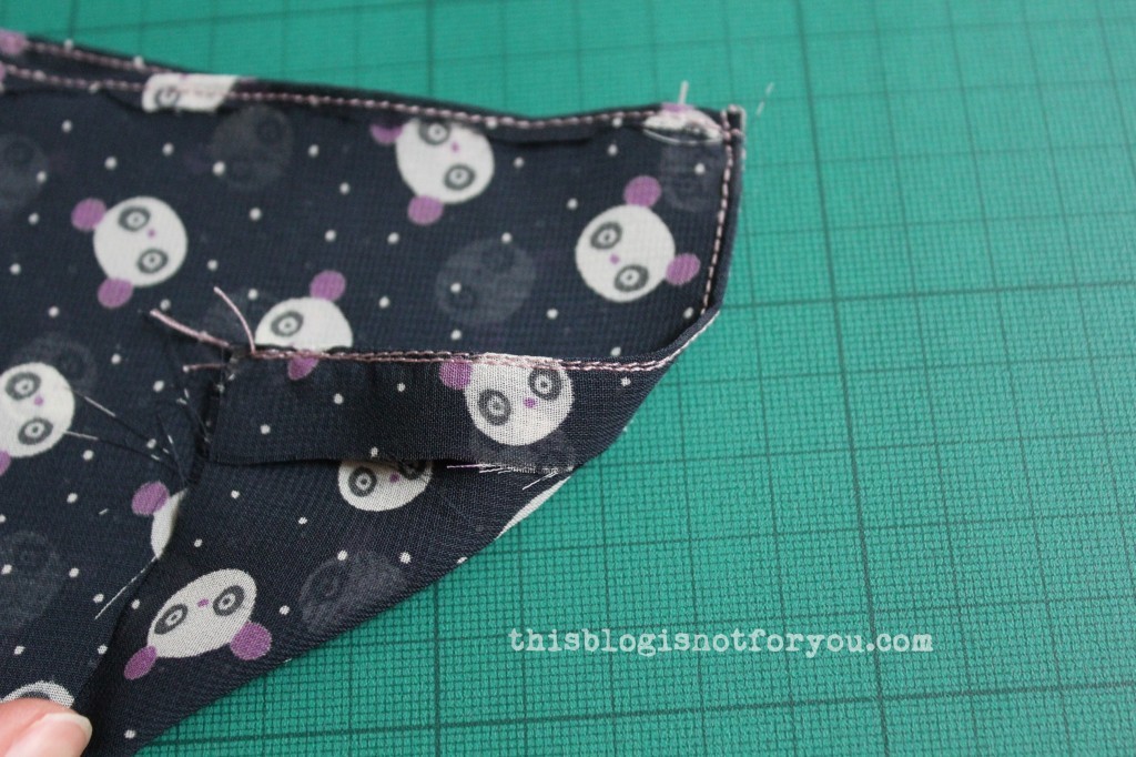 baby seams tutorial by thisblogisnotforyou.com