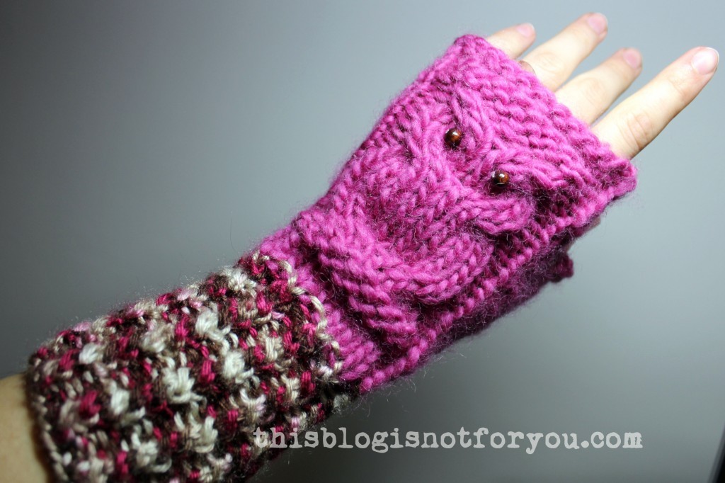 handmade knitted owl mittens by thisblogisnotforyou.com