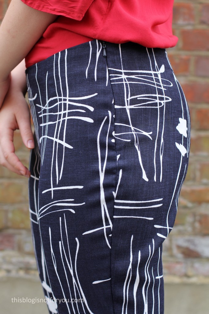 sew over it - ultimate trousers by thisblogisnotforyou.com
