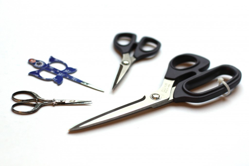 The 11 Most Useful Sewing Tools by thisblogisnotforyou.com