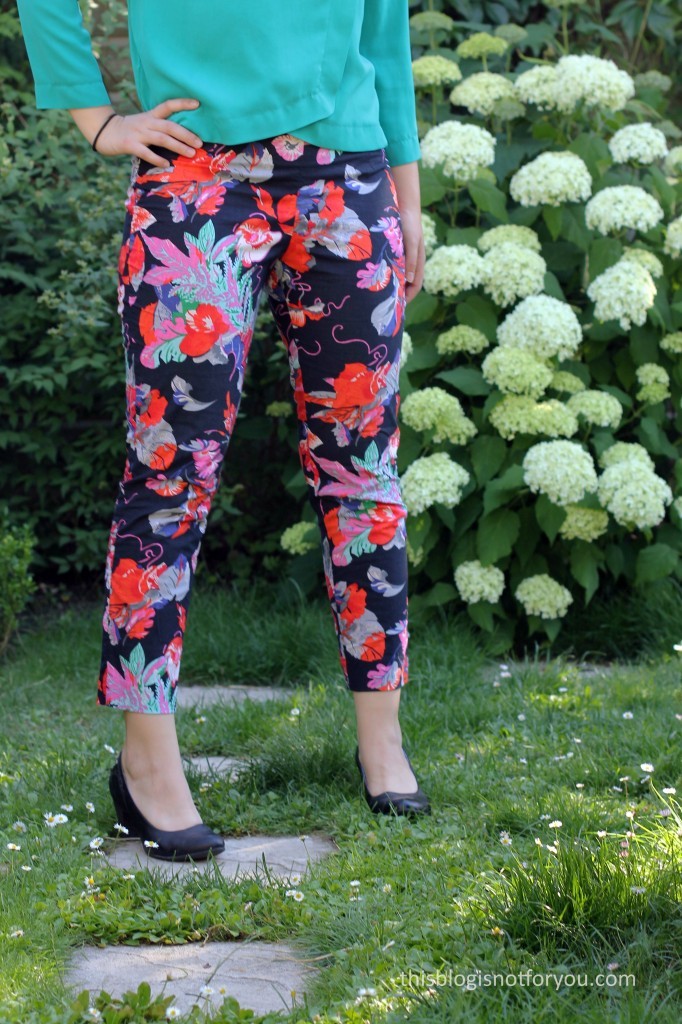 Ultimate Trousers #2 – Floral Vintage Fabric – This Blog Is Not For You