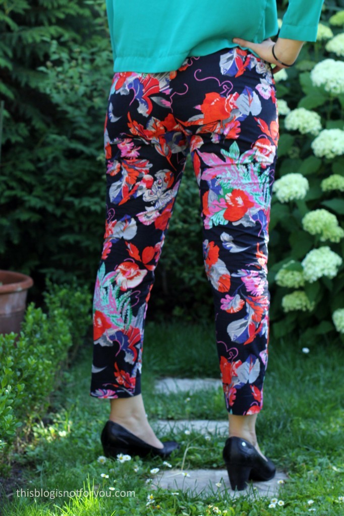 Ultimate Trousers #2 – Floral Vintage Fabric – This Blog Is Not For You